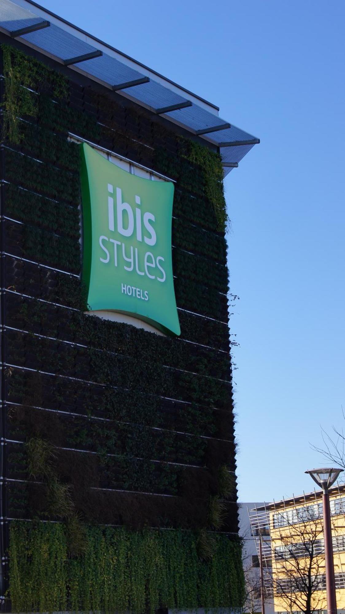 Ibis Styles Romans-Valence Gare Tgv Hotel Alixan Exterior photo