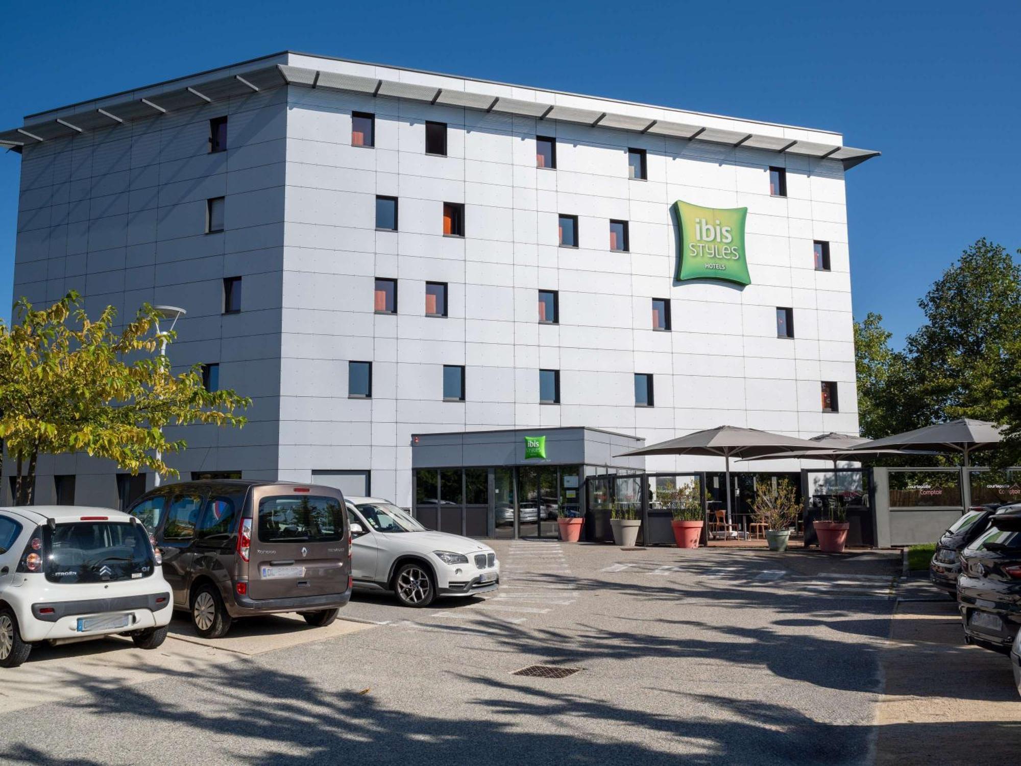 Ibis Styles Romans-Valence Gare Tgv Hotel Alixan Exterior photo